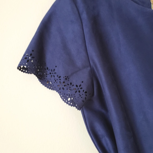 *SOLD* Forever 21 Girls Navy Suede Shift Dress XS - Picture 2 of 7